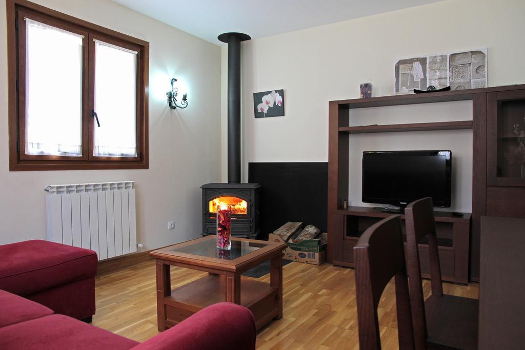 Apartamentos Irati Garralda Exterior photo